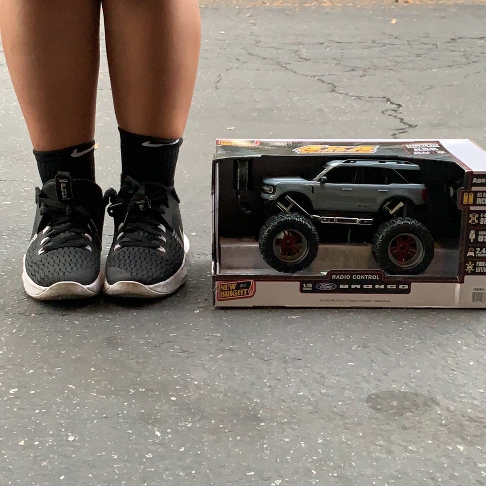 New Bright 1:16 2021 4x4 Ford Bronco Sport Remote Control Truck